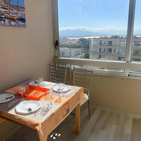 Apartment T2 Renove A 50m De La Plage, Terrasse Ouest, Pres Des Commerces - Fr-1-748-24 Canet-en-Roussillon
